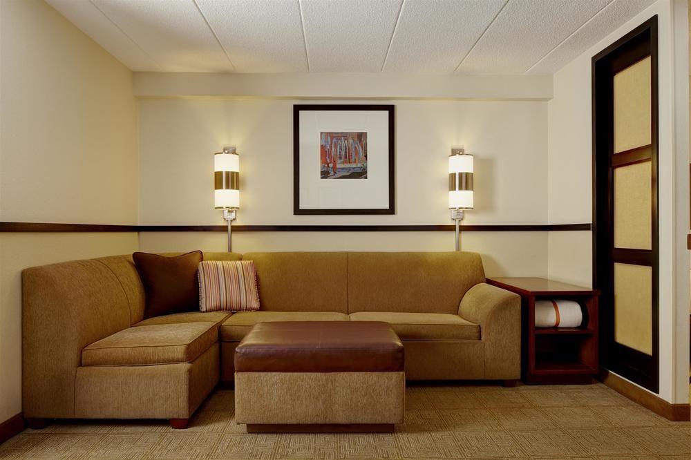 Hyatt Place Топика Экстерьер фото